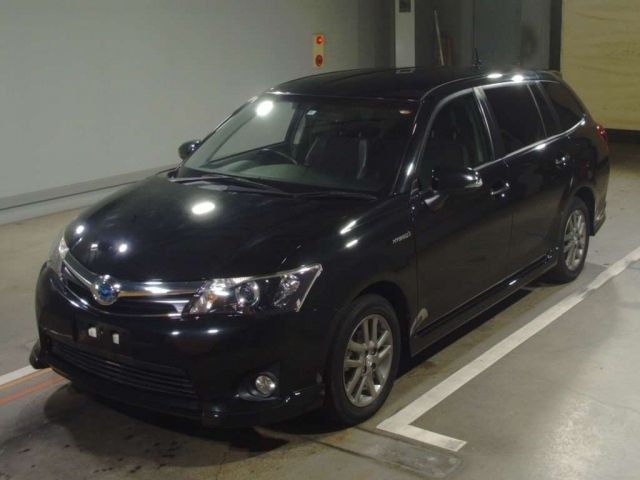 737 Toyota Corolla fielder NKE165G 2014 г. (TAA Hiroshima)